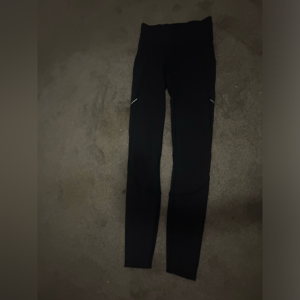 navy blue lululemon leggings